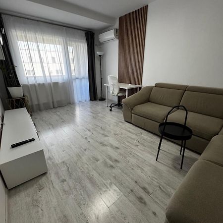 Apartment Titan Pallady Bukarest Exteriör bild